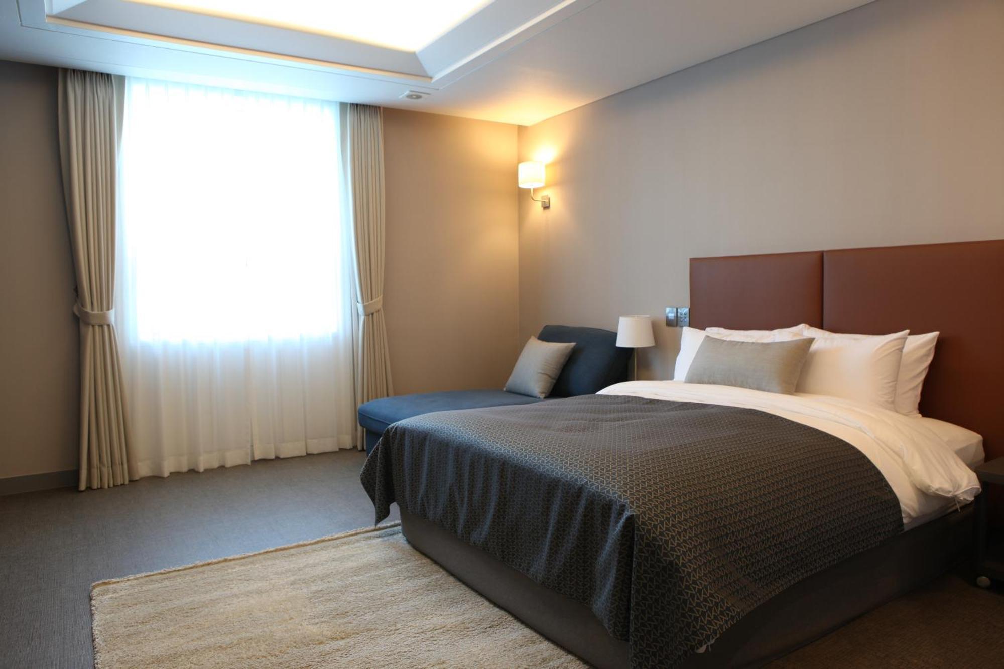 בוצ'און Polaris Hotel מראה חיצוני תמונה